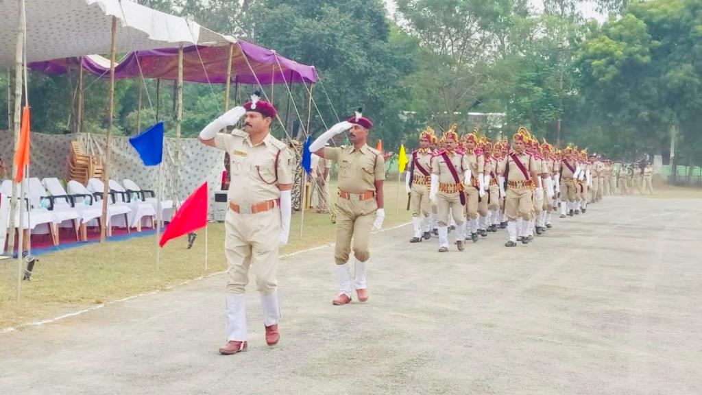 ଗୃହରକ୍ଷୀ ବାହିନୀ ପ୍ରତିଷ୍ଠା ଦିବସ || କର୍ତ୍ତବ୍ୟନିଷ୍ଠ ହେବାକୁ ଆଇଜିଙ୍କ ଆହ୍ୱାନ